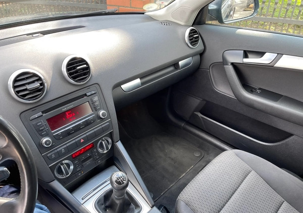 Audi A3 cena 21900 przebieg: 248000, rok produkcji 2011 z Chojnów małe 436